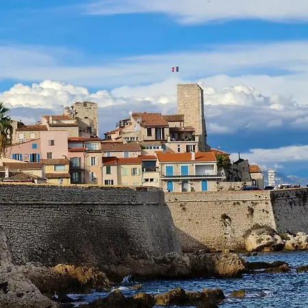Casalionelantibes דירה *