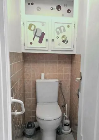 Apartmán Casalionelantibes Large With Ac, King-size Bed, Garden And Parking *