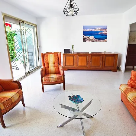 아파트 Casalionelantibes *